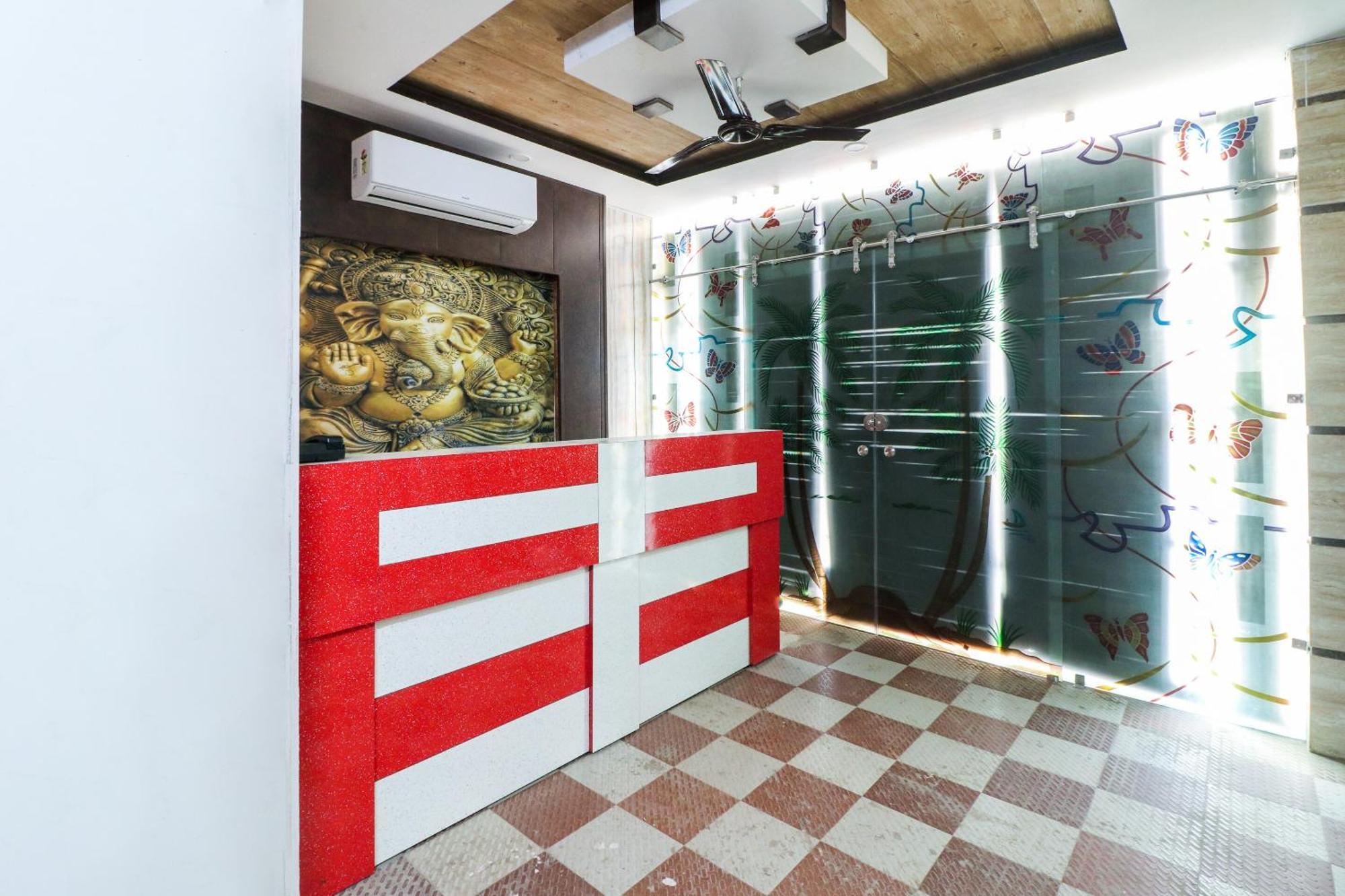 Hotel O Rodstar Chinhat Εξωτερικό φωτογραφία