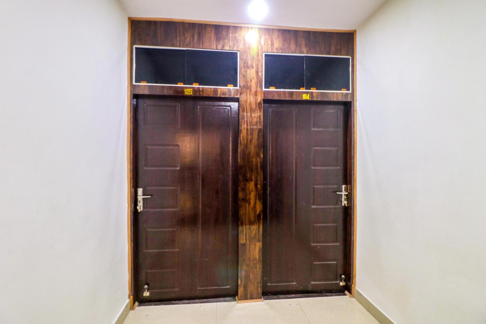 Hotel O Rodstar Chinhat Εξωτερικό φωτογραφία